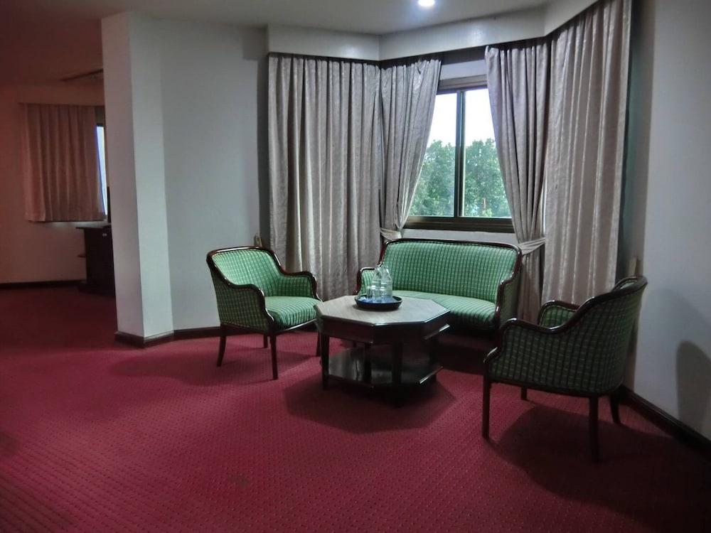 Inn Come Hotel Chiangrai