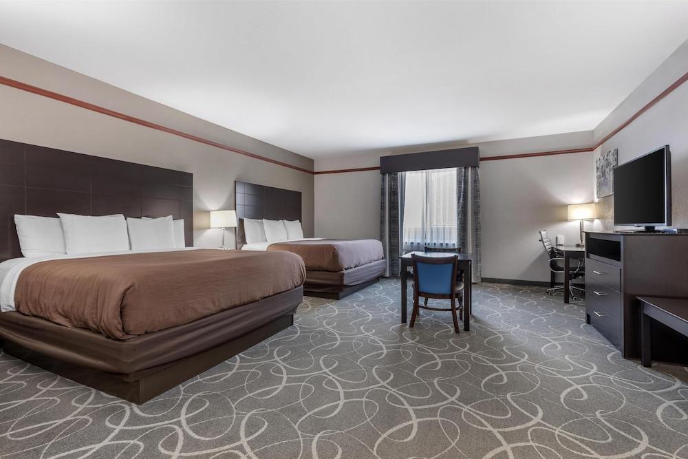 Best Western Limestone Inn & Suites