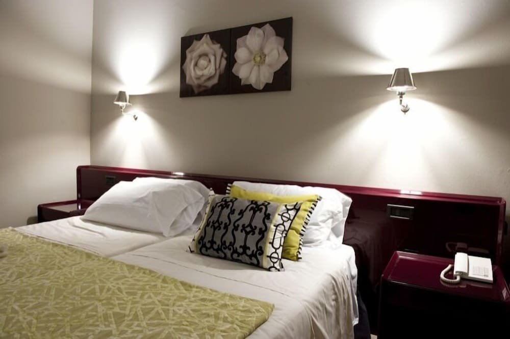 MajesticHouse Conference & Restaurant