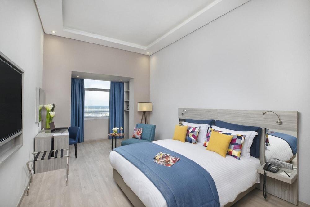 Marina Bay City Center