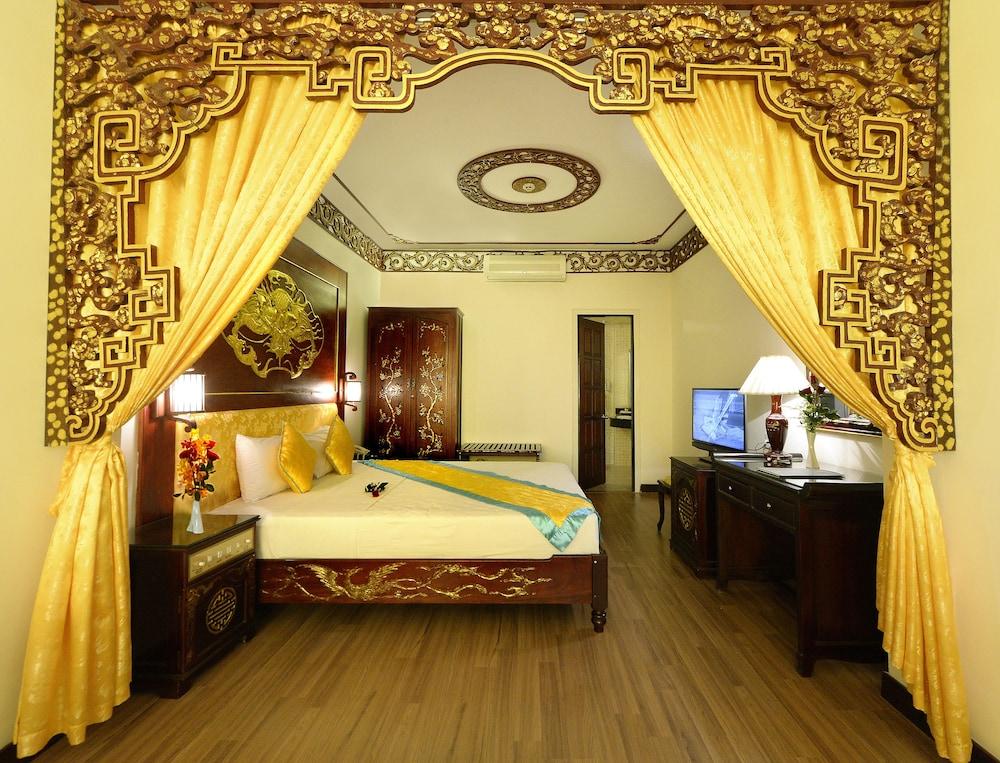 Thanh Lich Royal Boutique Hotel