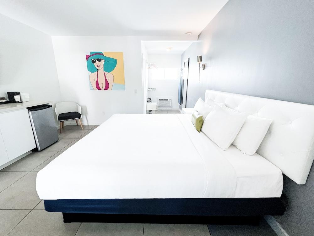 Royal Palms Resort & Spa