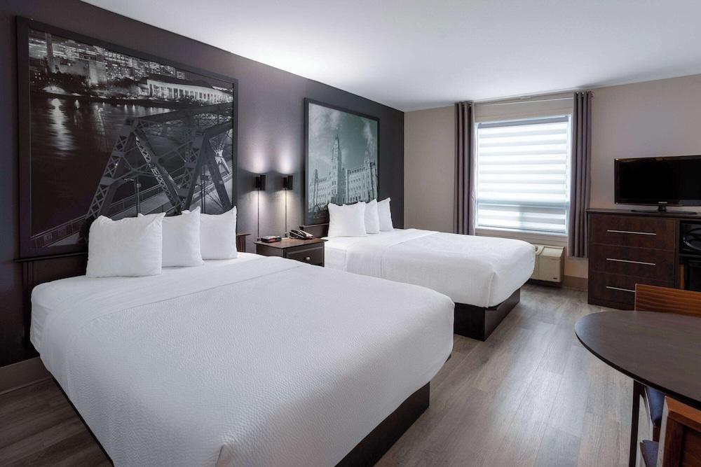 Super 8 by Wyndham Quebec City