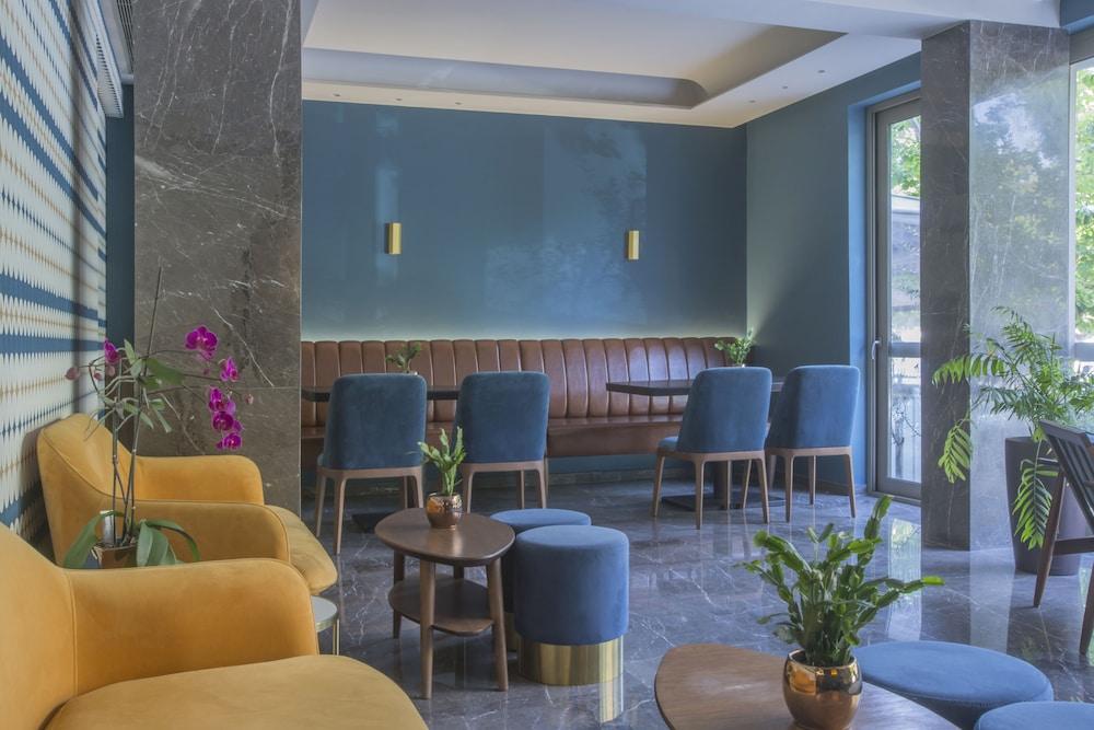 Delice Hotel Apartments