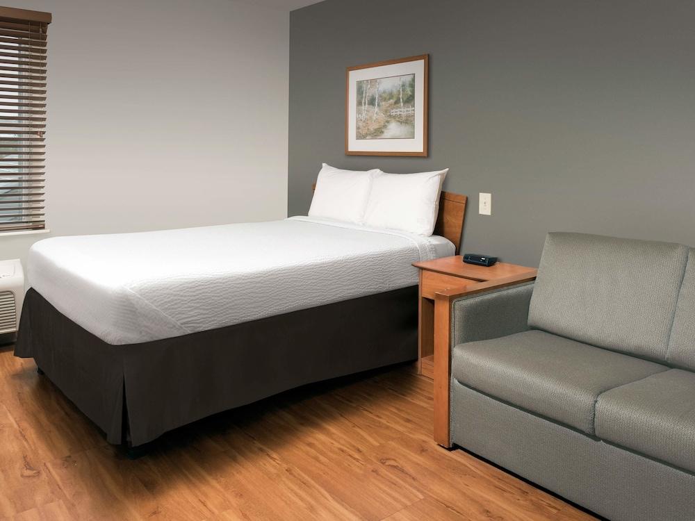 WoodSpring Suites San Antonio Fort Sam
