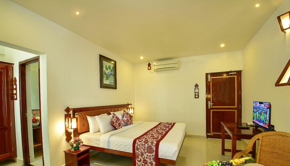 Beach and Lake Ayurvedic Resort