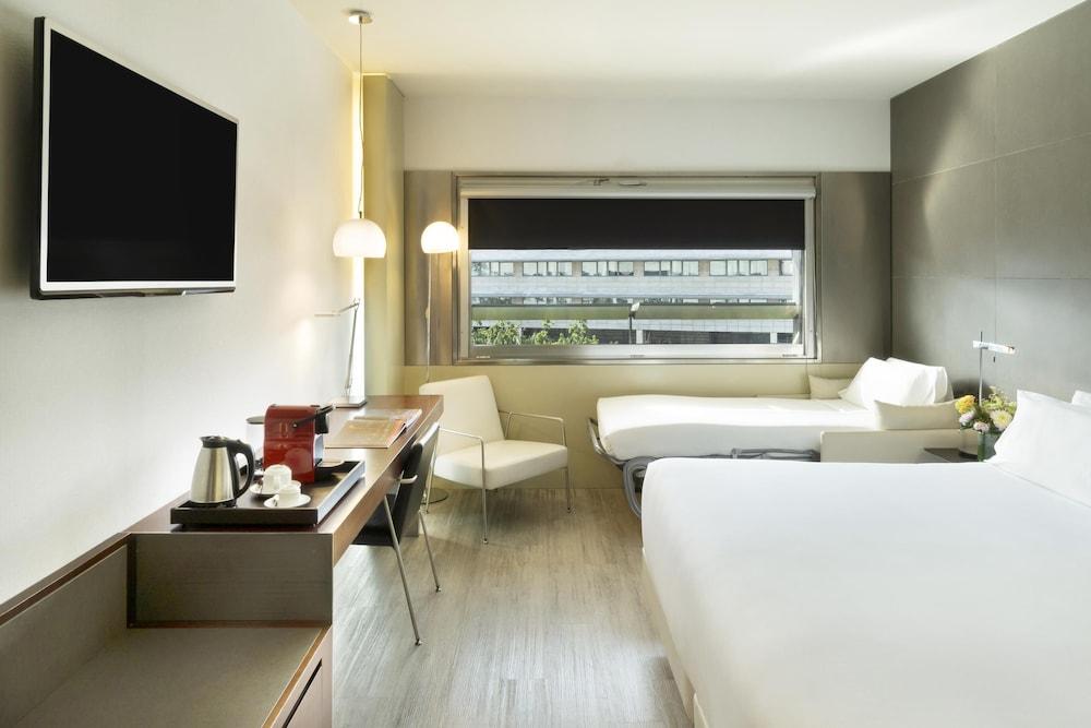 NH Collection Barcelona Constanza