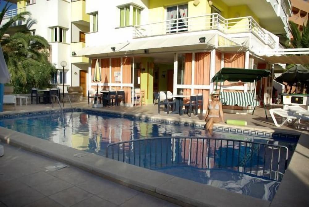 Apartamentos Baulomar