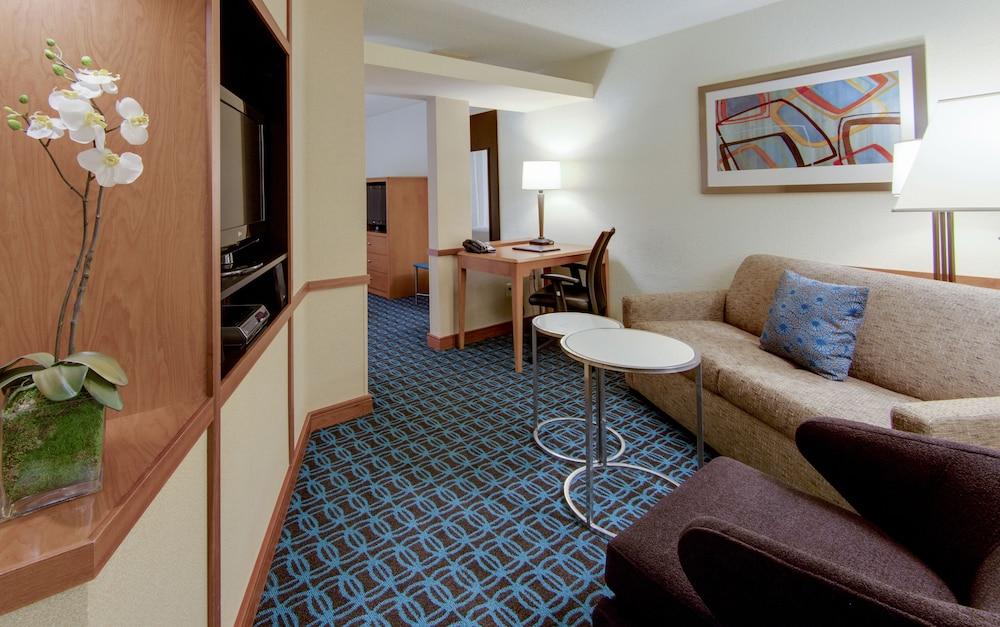 Fairfield Inn & Suites by Marriott South Hill