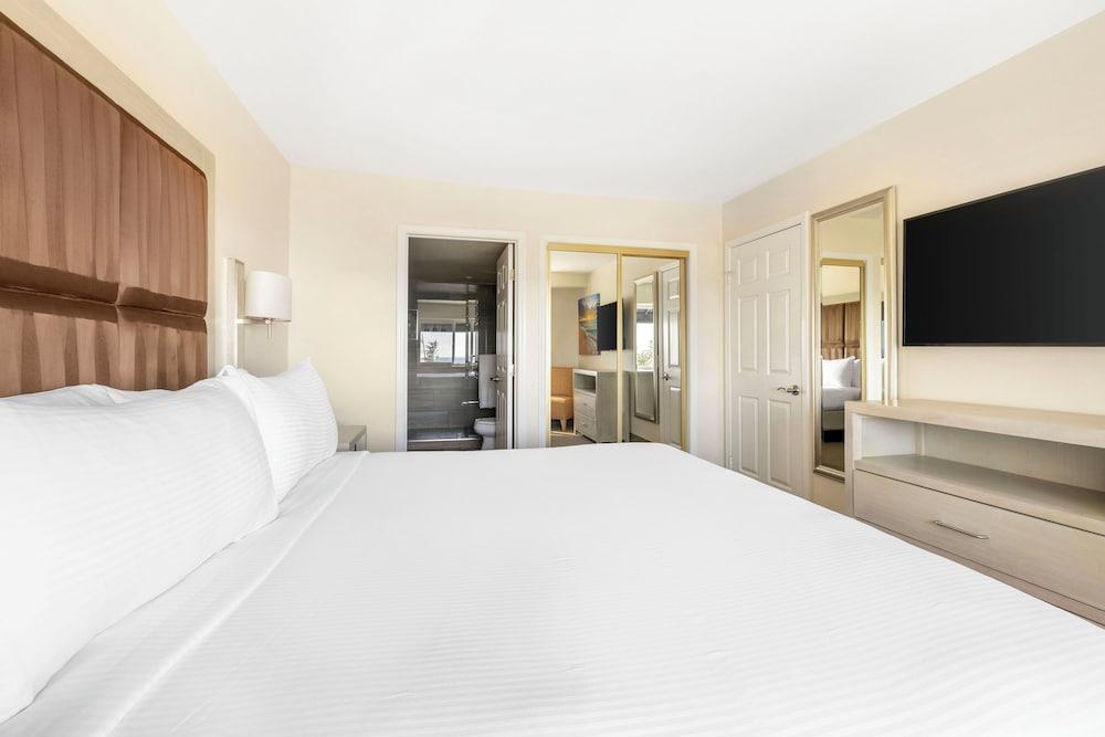 Hilton Vacation Club Riviera Beach & Shores