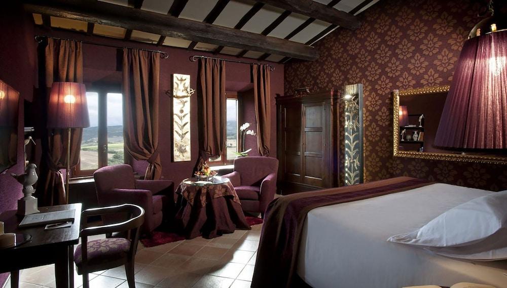 Castel Porrona Relais & Spa