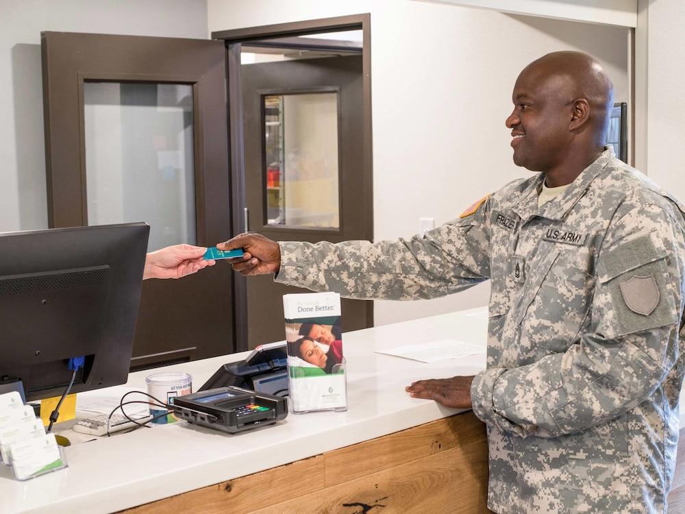 Extended Stay America Select Suites - Fayetteville