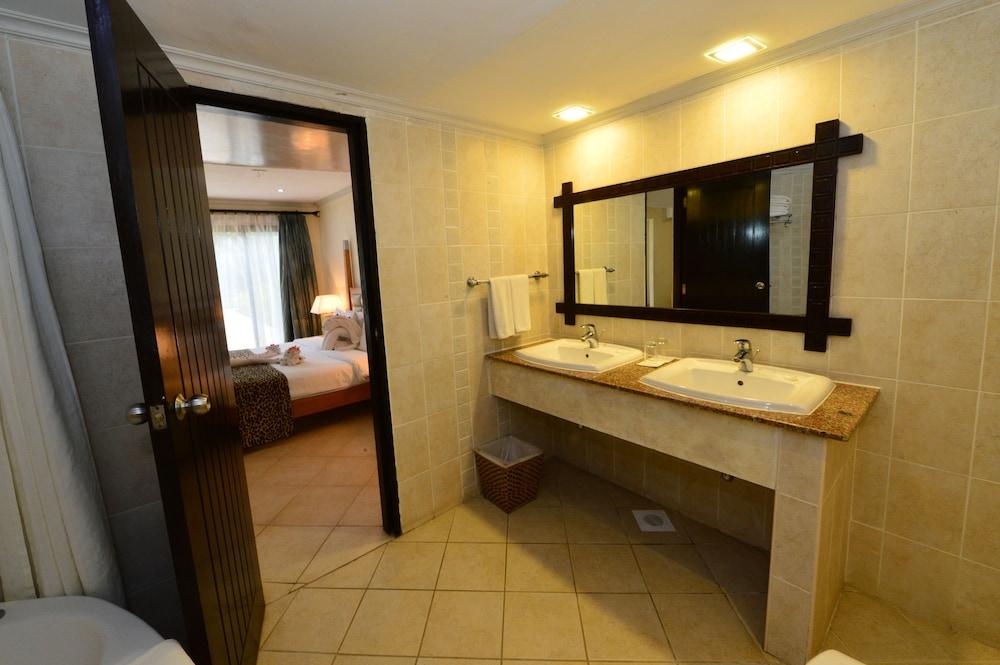 Diani Reef Beach Resort & Spa - Your Beachfront Bliss Awaits