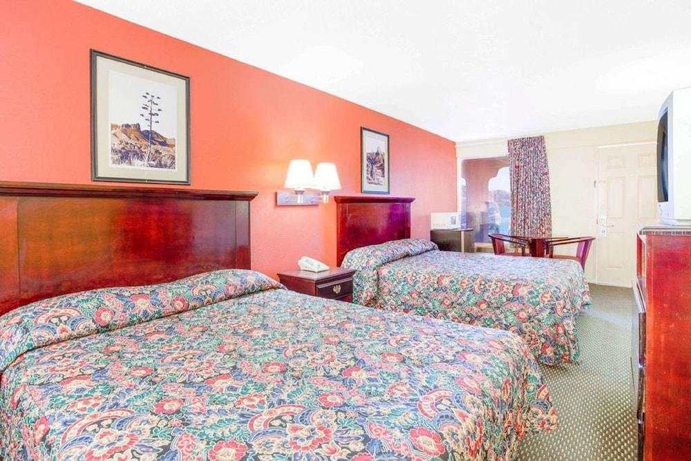 Knights Inn San Angelo