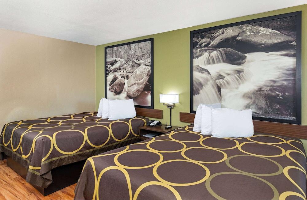 Super 8 by Wyndham Kingsport