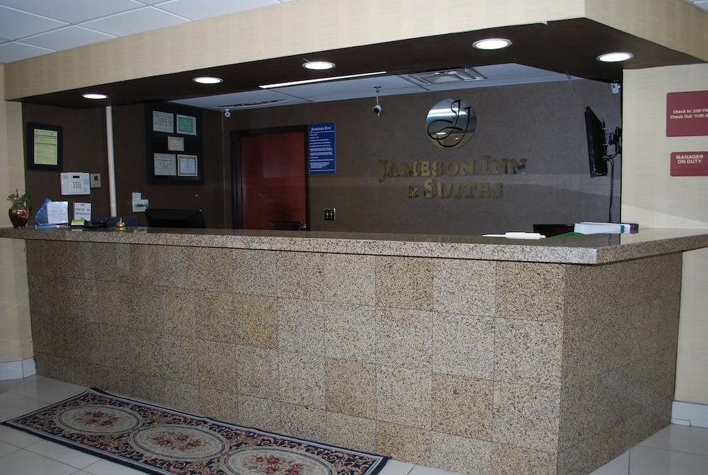 Jameson Inn and Suites Riverdale