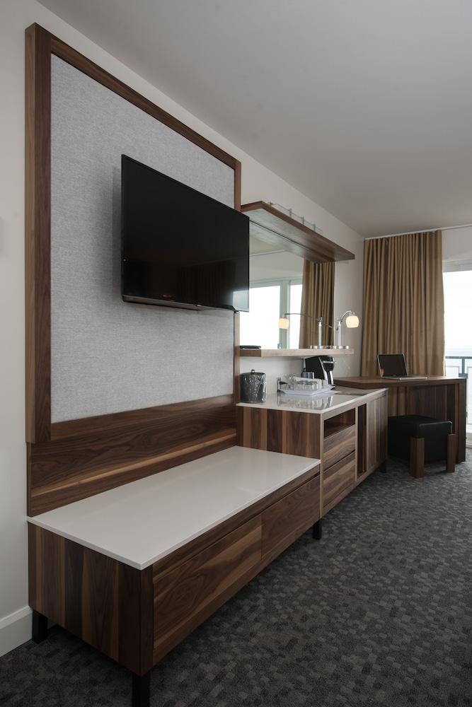 Auberge De La Pointe