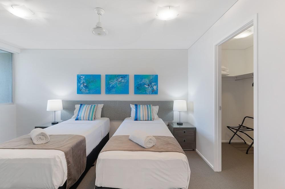 Azure Sea Whitsunday Resort