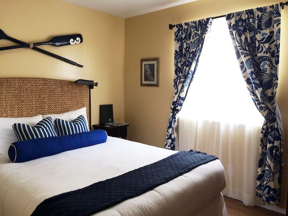 West Cliff Inn - A Four Sisters Inn