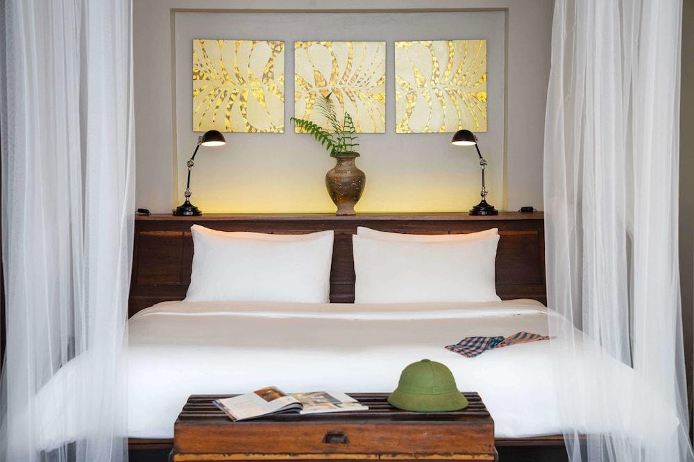 Heritage Suites Hotel