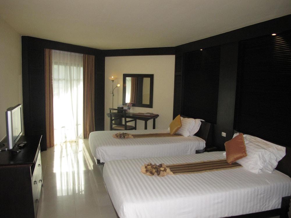 Novotel Chumphon Beach Resort