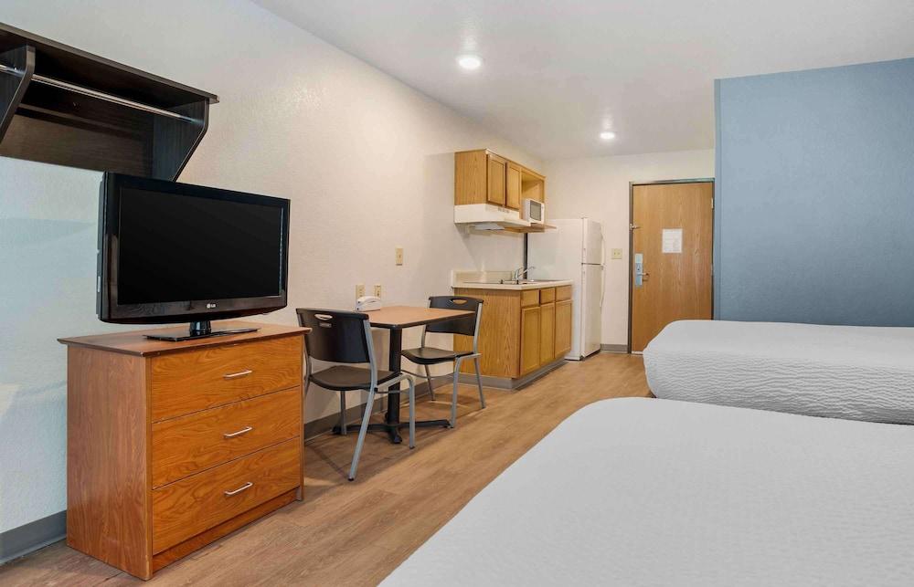 Extended Stay America Select Suites - Montgomery