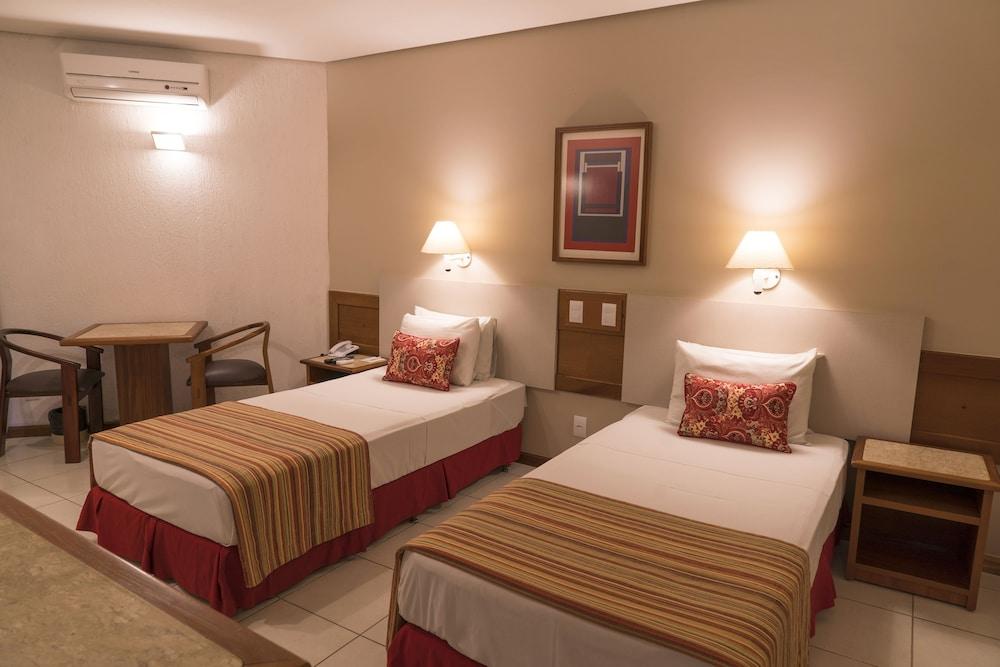 Oft Tamandare Plaza Hotel