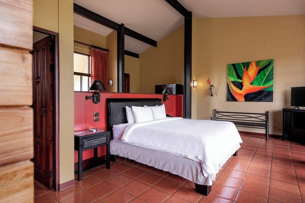Arenal Kioro Suites & Spa