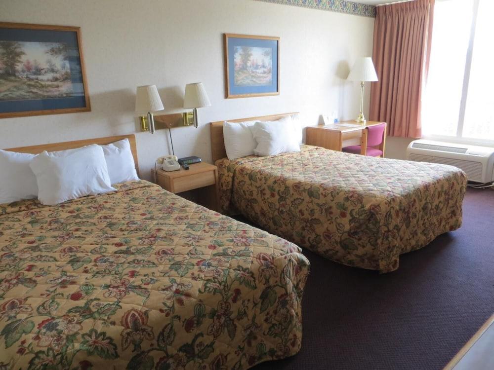 Knights Inn Newport, TN