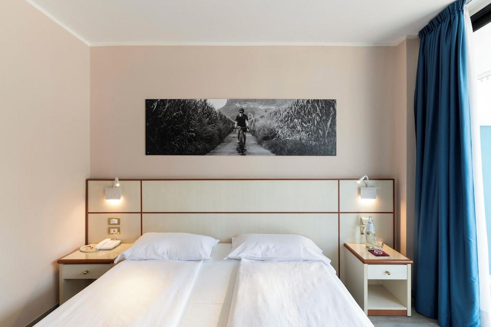 Hotel Holiday Sport & Relax