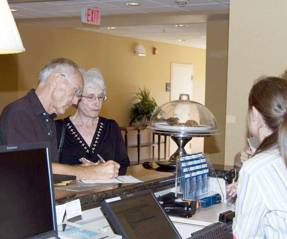 Hampton Inn & Suites Dayton-Airport