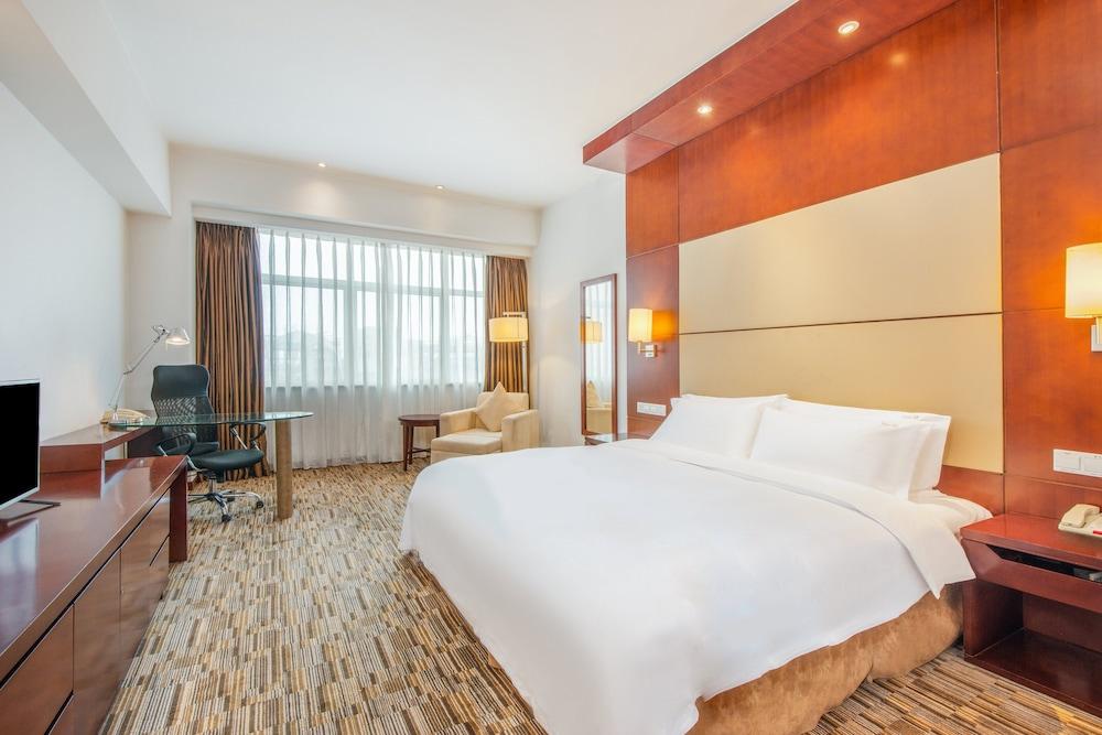 Holiday Inn Hangzhou Xiaoshan by IHG