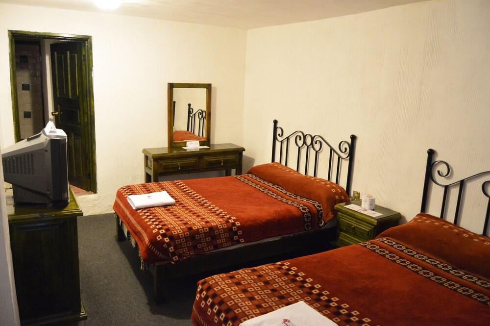 Hotel Meson La Noria