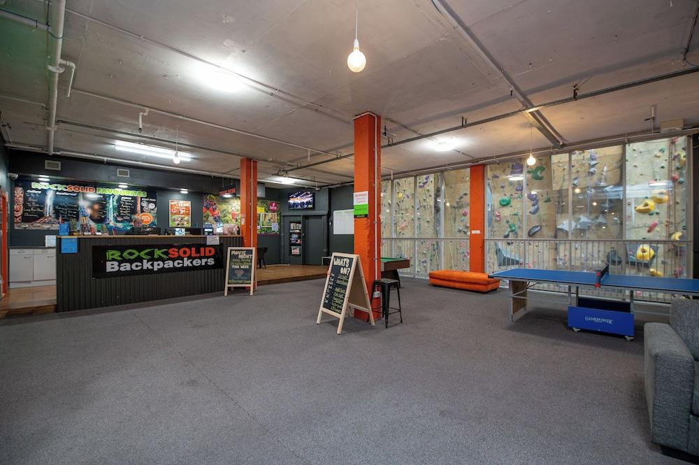 Rock Solid Backpackers Rotorua