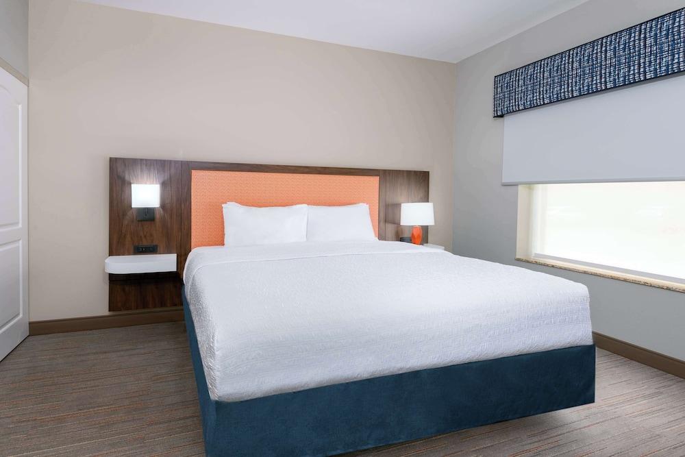 Hampton Inn & Suites Murfreesboro