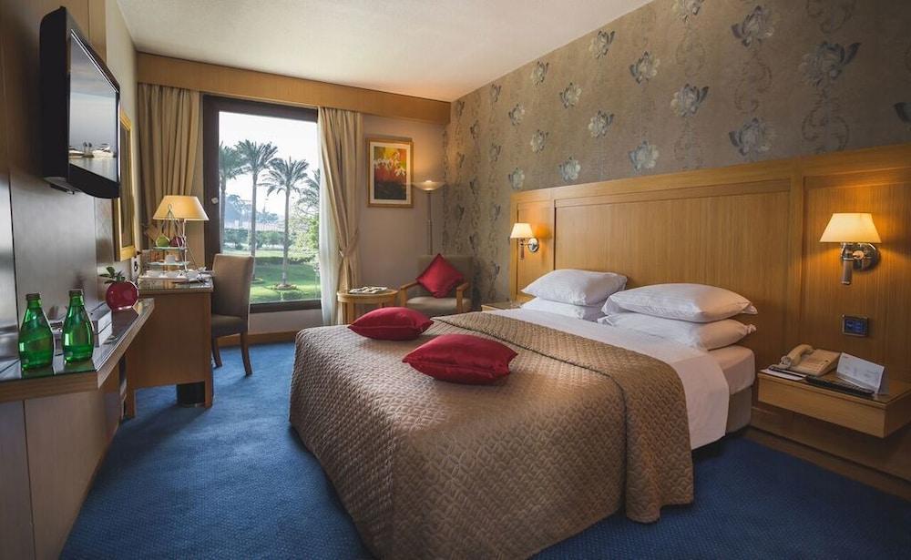 Le Passage Cairo Hotel & Casino