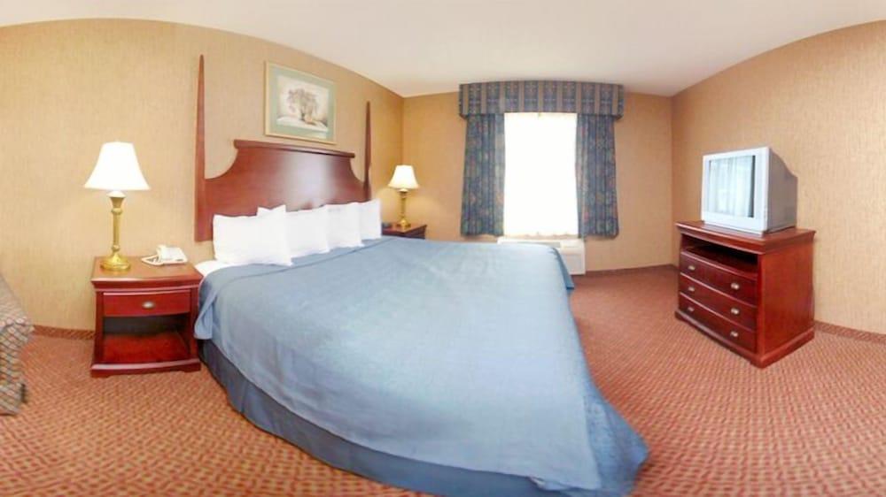 Quality Inn & Suites