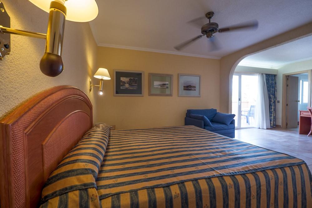 Diver Roquetas Hotel