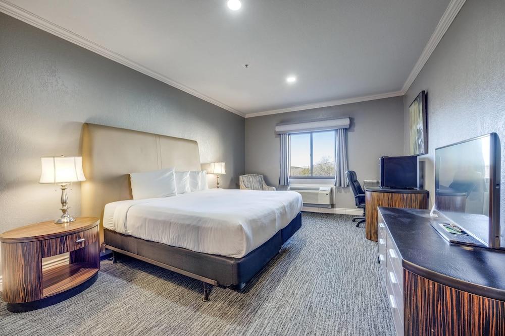 Tanglewood Resort on Lake Texoma, an Ascend Collection Resort