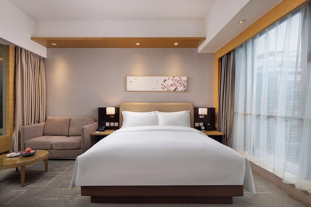 New World Wuhan Hotel