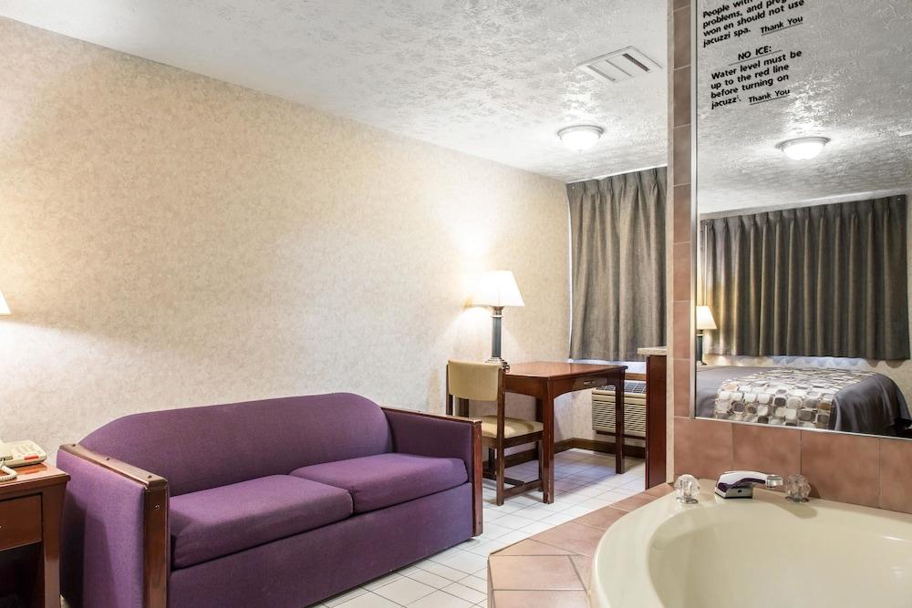 Rodeway Inn & Suites Branford - Guilford