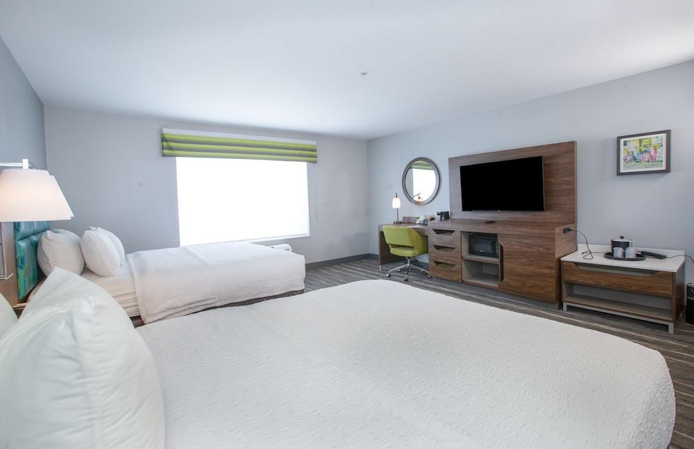 Hampton Inn & Suites Fort Worth-West-I-30