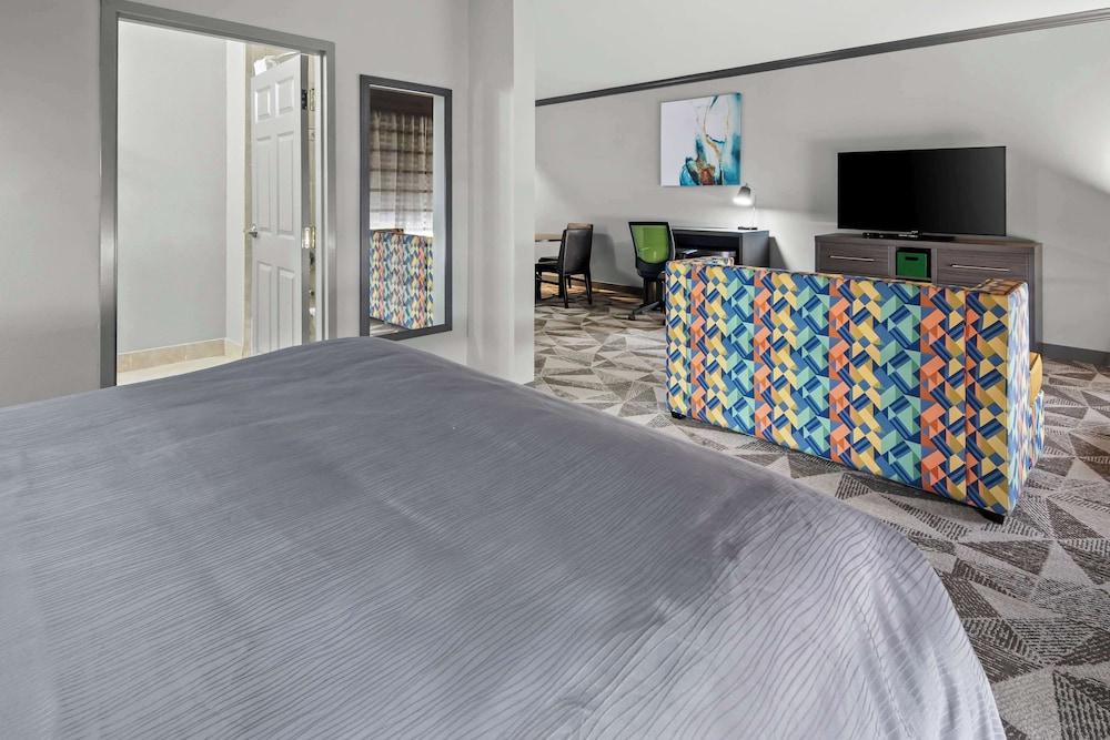 Big Country Hotel & Suites, SureStay Collection by BW