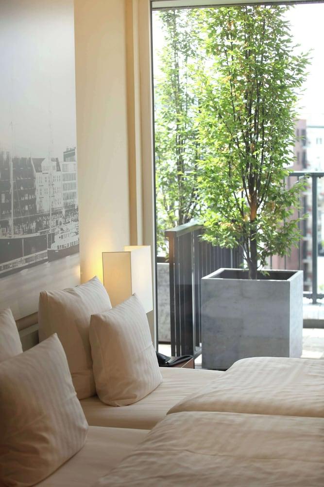 Lindner Hotel Hamburg Am Michel, part of JdV by Hyatt