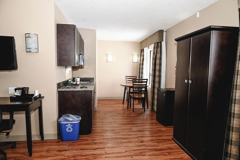 Quality Hotel & Conference Centre