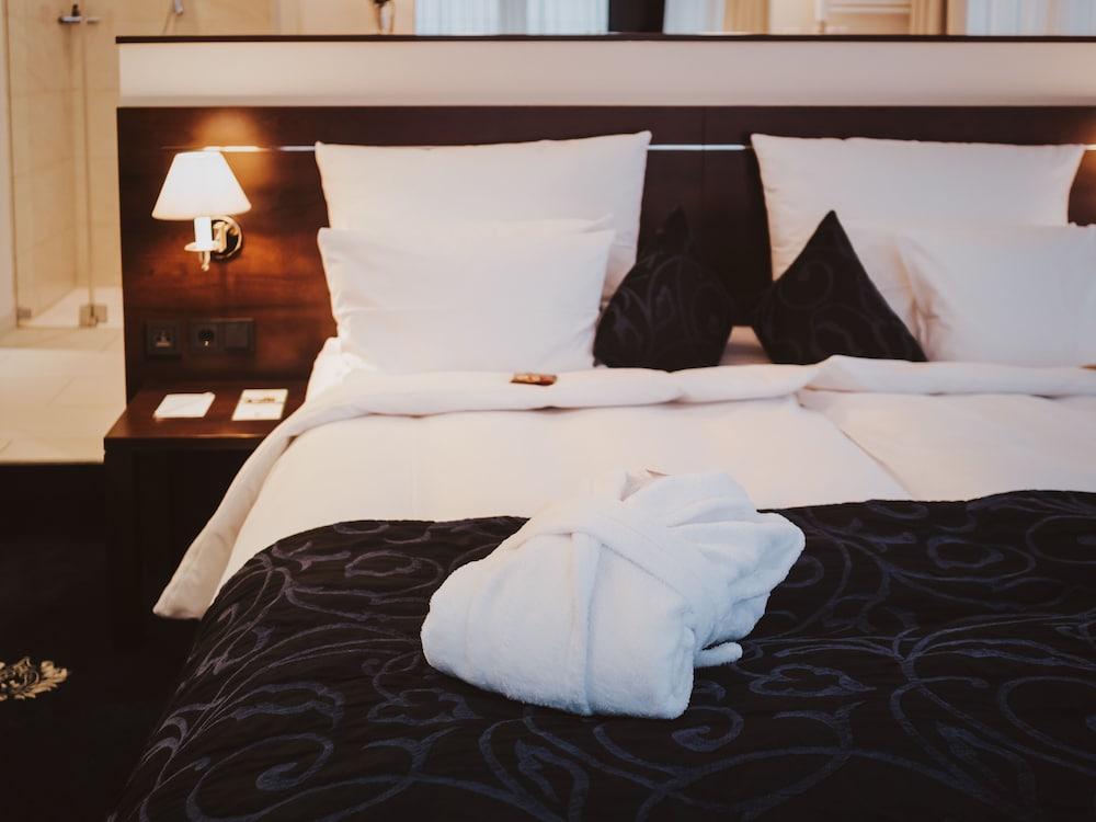 Hotel Vier Jahreszeiten Starnberg