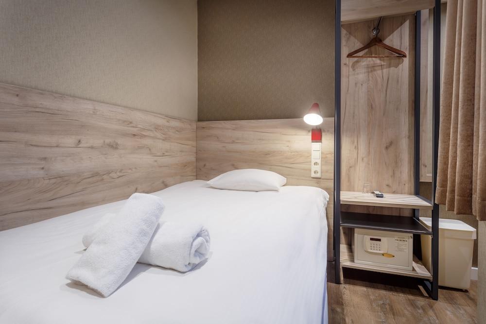 Amsterdam Downtown Hotel