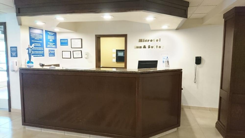 Microtel Inn by Wyndham Ciudad Juarez/By US Consulate