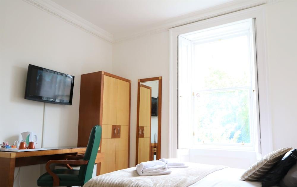 The Valentine Townhouse Hotel