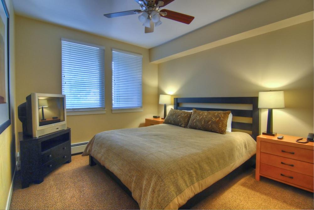 Fraser Crossing Founders Pointe